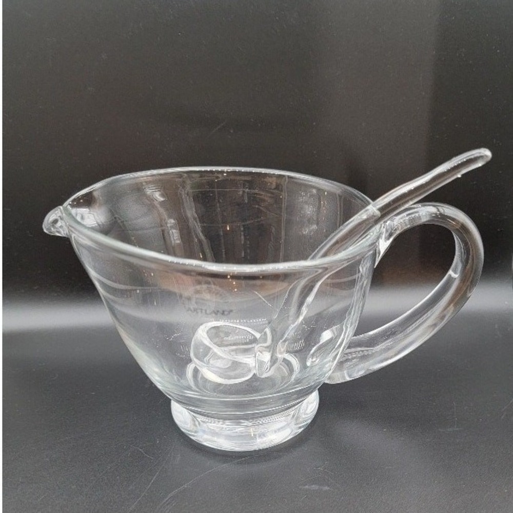 NWOT Artland Glass Gravy Boat with Ladle Hosting Dinner Party Serveware 4.5"